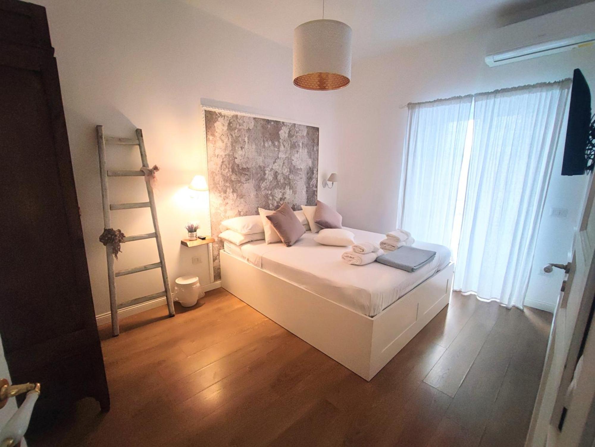 Annamaria Rooms Νάπολη Δωμάτιο φωτογραφία